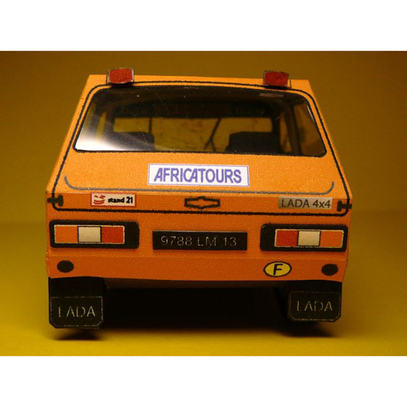 LADA NIVA 1985 1:32 Dakar rall - Art Craft Cardboard incelemesi ve fiyatı